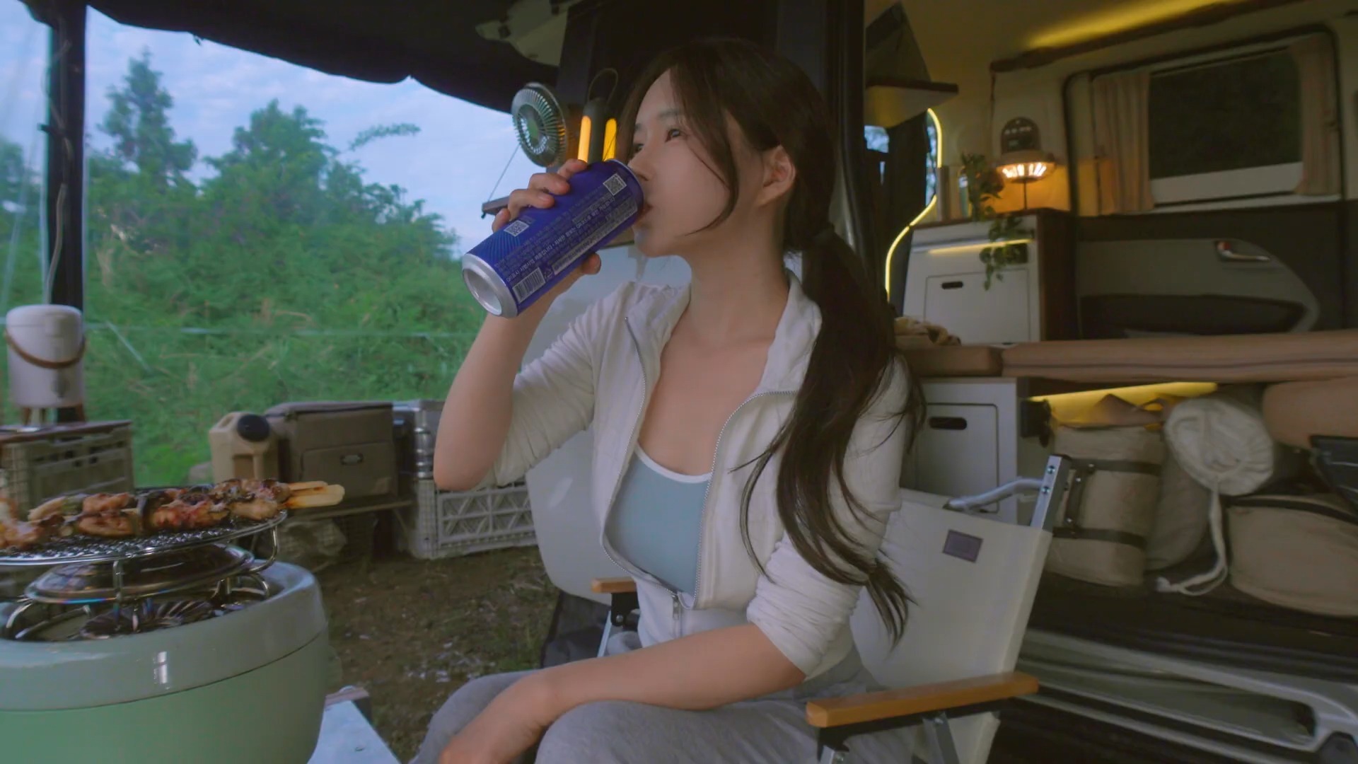 神舟二十号航天员乘组进入天舟九号货运飞船 按计划开展货物转运等相关工作